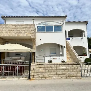 rezervovat zde
